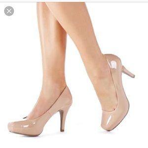 Nude patent heels- never worn!